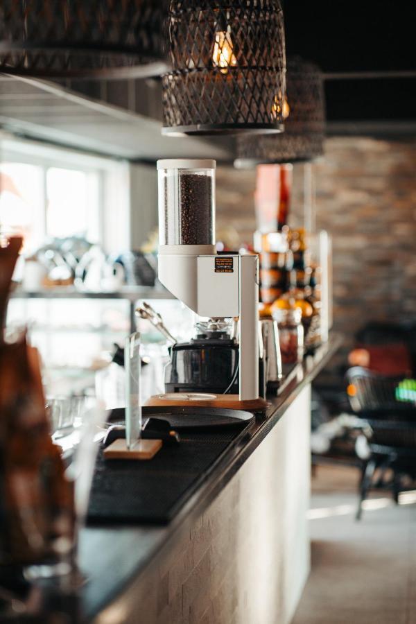 Hotell Oestersund Bagian luar foto